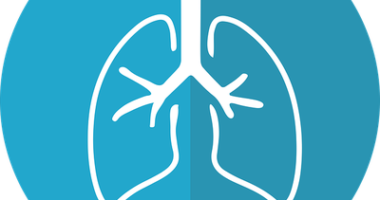 Blue line graphic of lungs